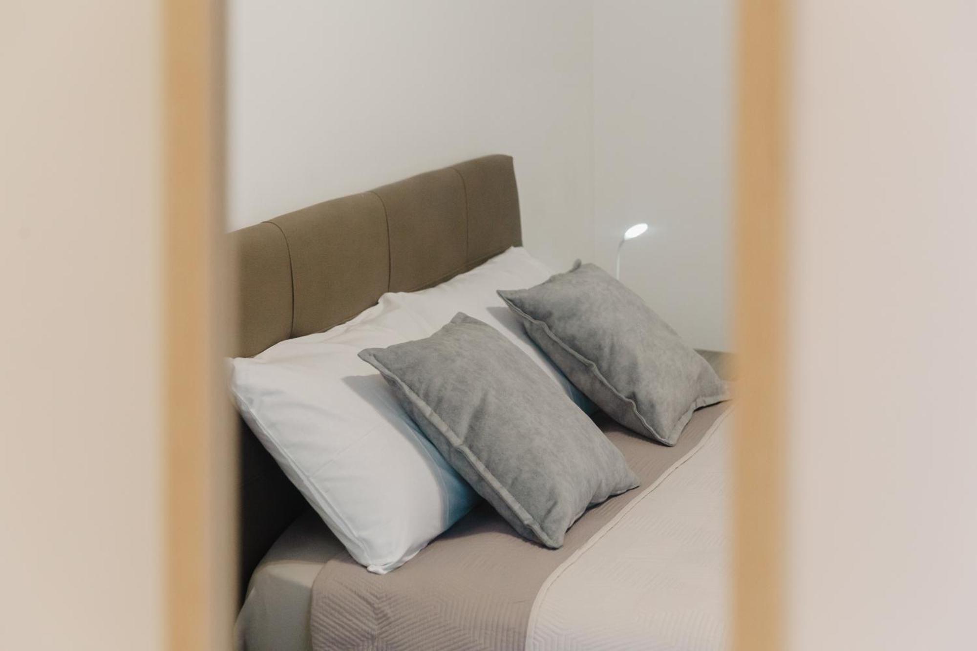 G21 Guest House โรม ภายนอก รูปภาพ