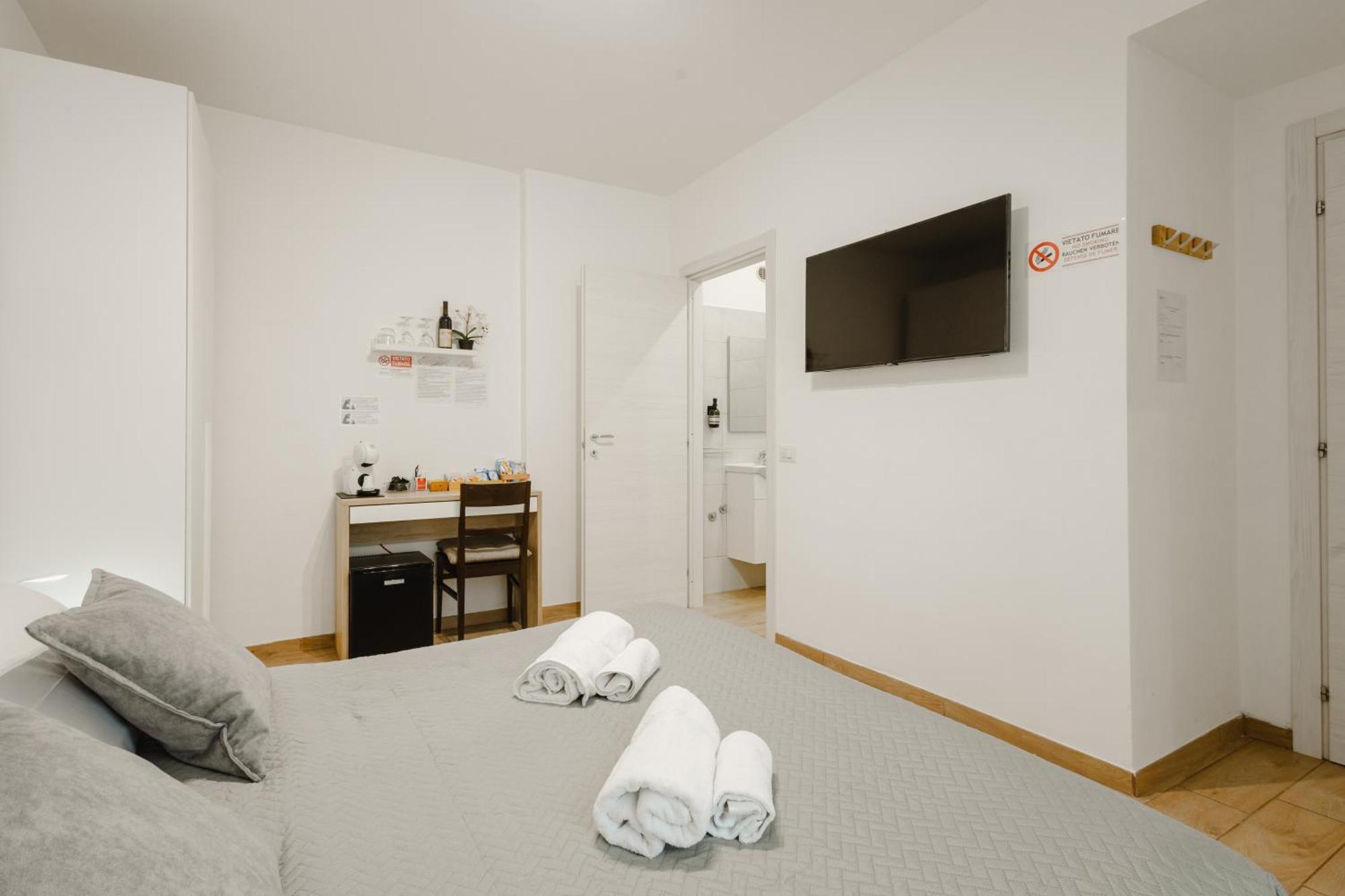 G21 Guest House โรม ภายนอก รูปภาพ